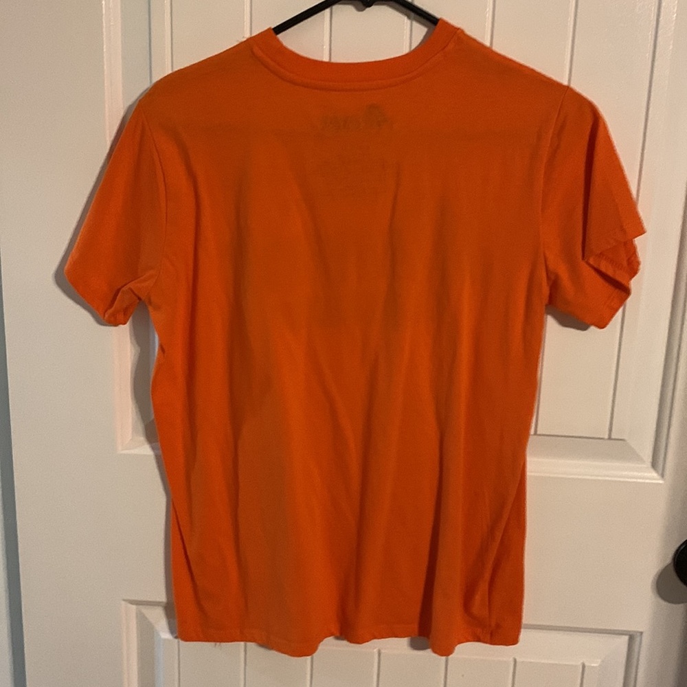 Orange Reese’s T-shirt - Picture 2 of 2